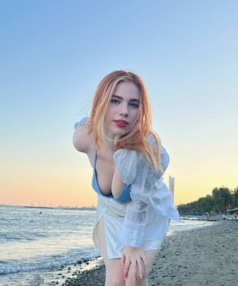 Мои услуги полны чувственности и страсти, я знаю, как разбудить в тебе самые сокровенные желания🔥💋
Я открыта для самых разнообразных фантазий и жаждущая экспериментов. Забудь обо всех своих заботах и окунись в мир удовольствия со мной. Внешне я вызывающая и соблазнительная, но в то же время приятная и нежная леди.
Доверься моим магическим рукам и ты почувствуешь неземное наслаждение. Мои отзывы говорят сами за себя - моим клиентам нравится моя нежность и умение доставить настоящую радость😍🌟
Фото в моем профиле точно соответствуют действительности, ты даже не сомневайся! Жду тебя в Москве, чтобы пригласить тебя в мир страсти и наслаждения. Тебе понравится, поверь мне!💫🔞 Малышка